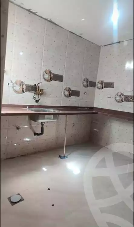 https://aqarmap.com.eg/en/listing/5325243-for-sale-alexandria-l-jmy-lbytsh-shahr-al-assal-st