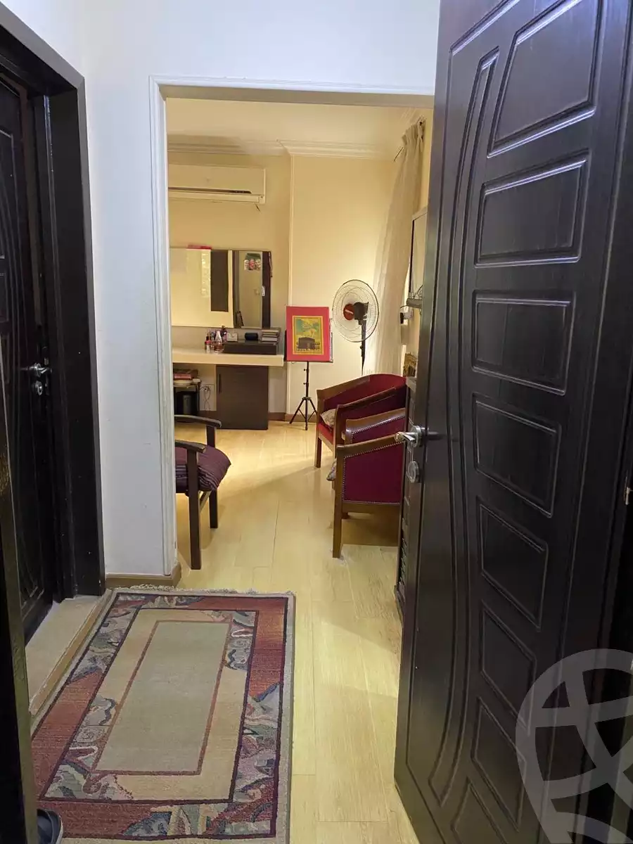 https://aqarmap.com.eg/en/listing/5326408-for-sale-cairo-new-cairo-lrhb-city-phase-4-mostafa-el-nahaas-st
