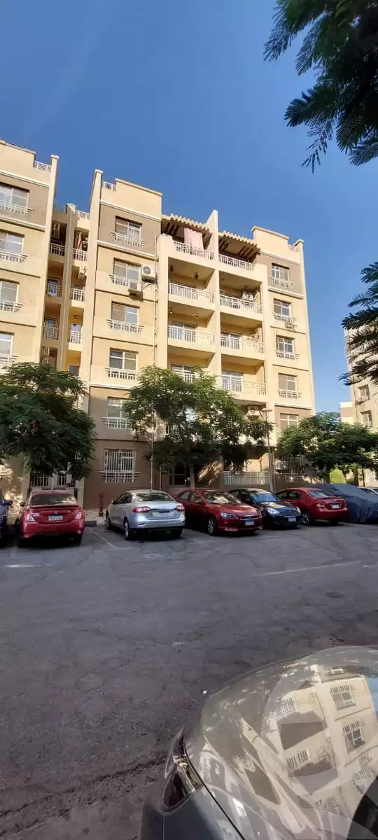 https://aqarmap.com.eg/ar/listing/5329012-for-sale-cairo-new-cairo-madinaty-seventh-zone-buildings-mdynty-by-7