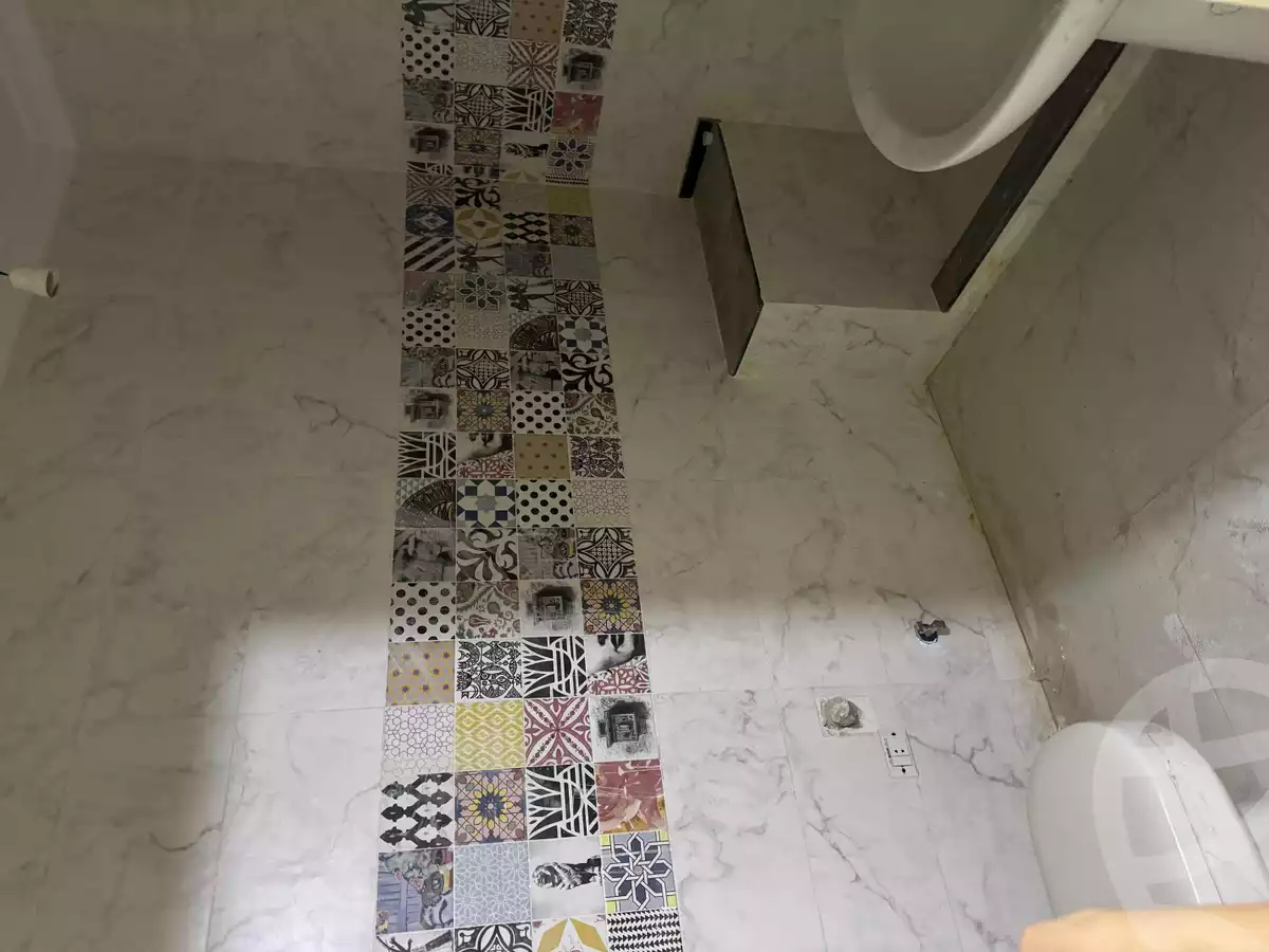 https://aqarmap.com.eg/en/listing/5328244-for-sale-cairo-al-oubour-tryq-msr-sm-yly-lshrwy-moon-city