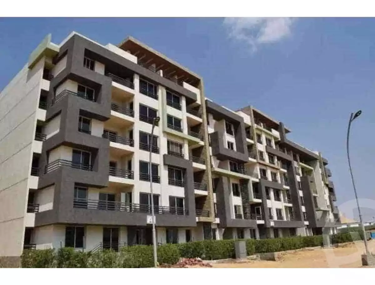 https://aqarmap.com.eg/ar/listing/5329908-for-sale-cairo-6th-of-october-hadaeq-october-kmbwnd-fy-hdyq-ktwbr-kenz