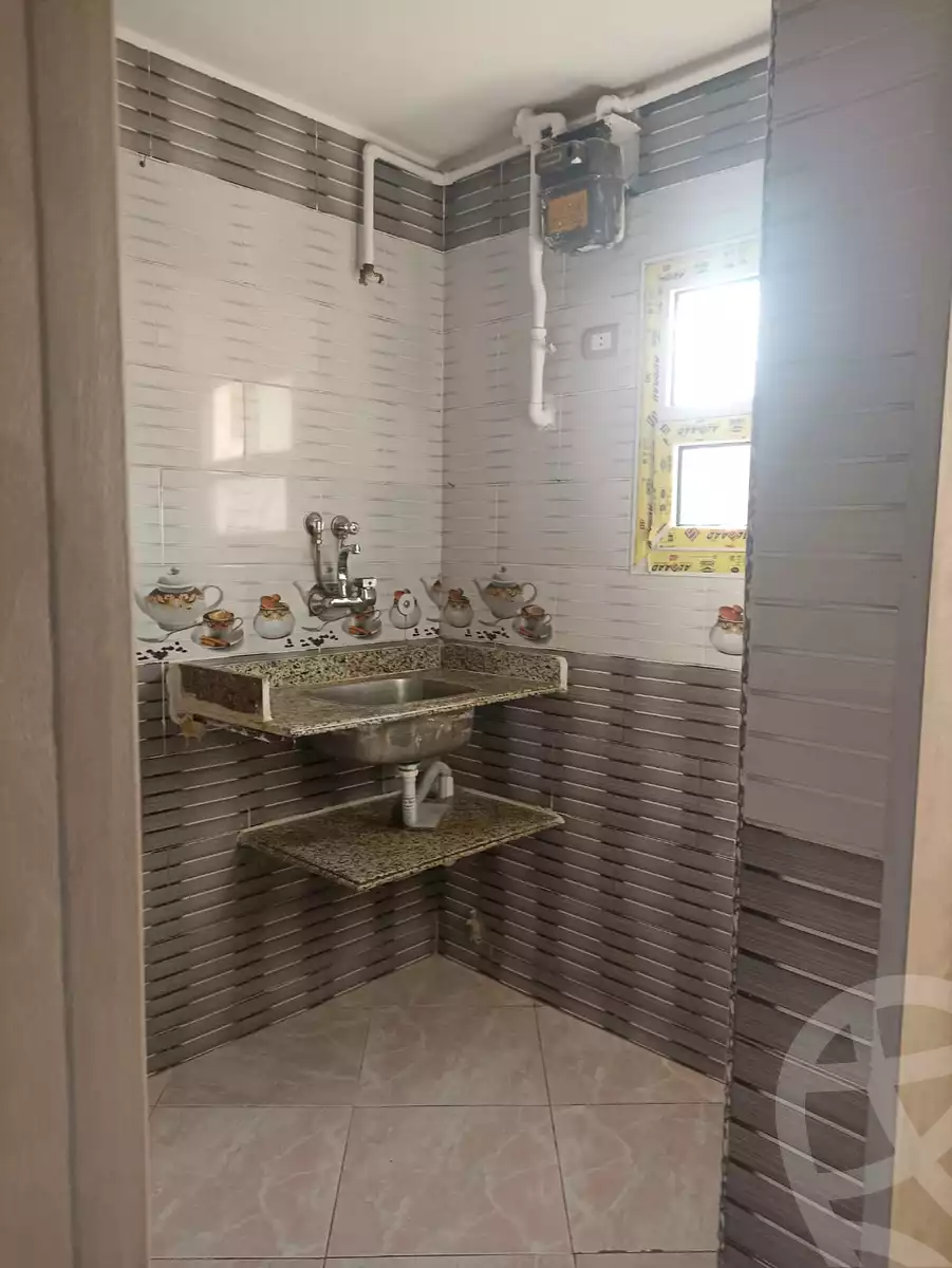 https://aqarmap.com.eg/en/listing/5334990-for-rent-cairo-heliopolis-ard-el-golf-nabil-el-wakkad