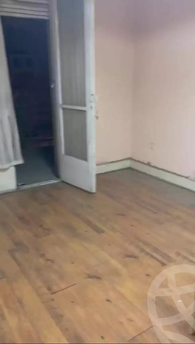 https://aqarmap.com.eg/en/listing/5335916-for-rent-cairo-downtown-abdeen-mohammed-farid-st