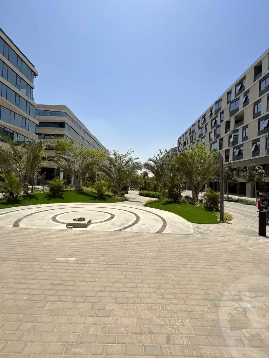 https://aqarmap.com.eg/ar/listing/5336299-for-rent-cairo-el-sheikh-zayed-city-compounds-dh-bwrtl-mwl-swdyk