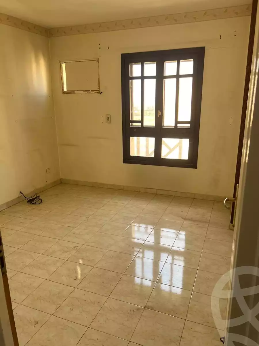 https://aqarmap.com.eg/en/listing/5336524-for-sale-cairo-new-cairo-lrhb-city-phase-5