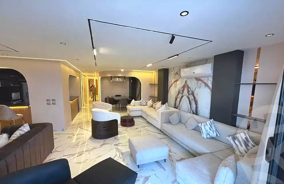 https://aqarmap.com.eg/ar/listing/5338312-for-sale-cairo-ljyz-shareaa-morad  charel degol