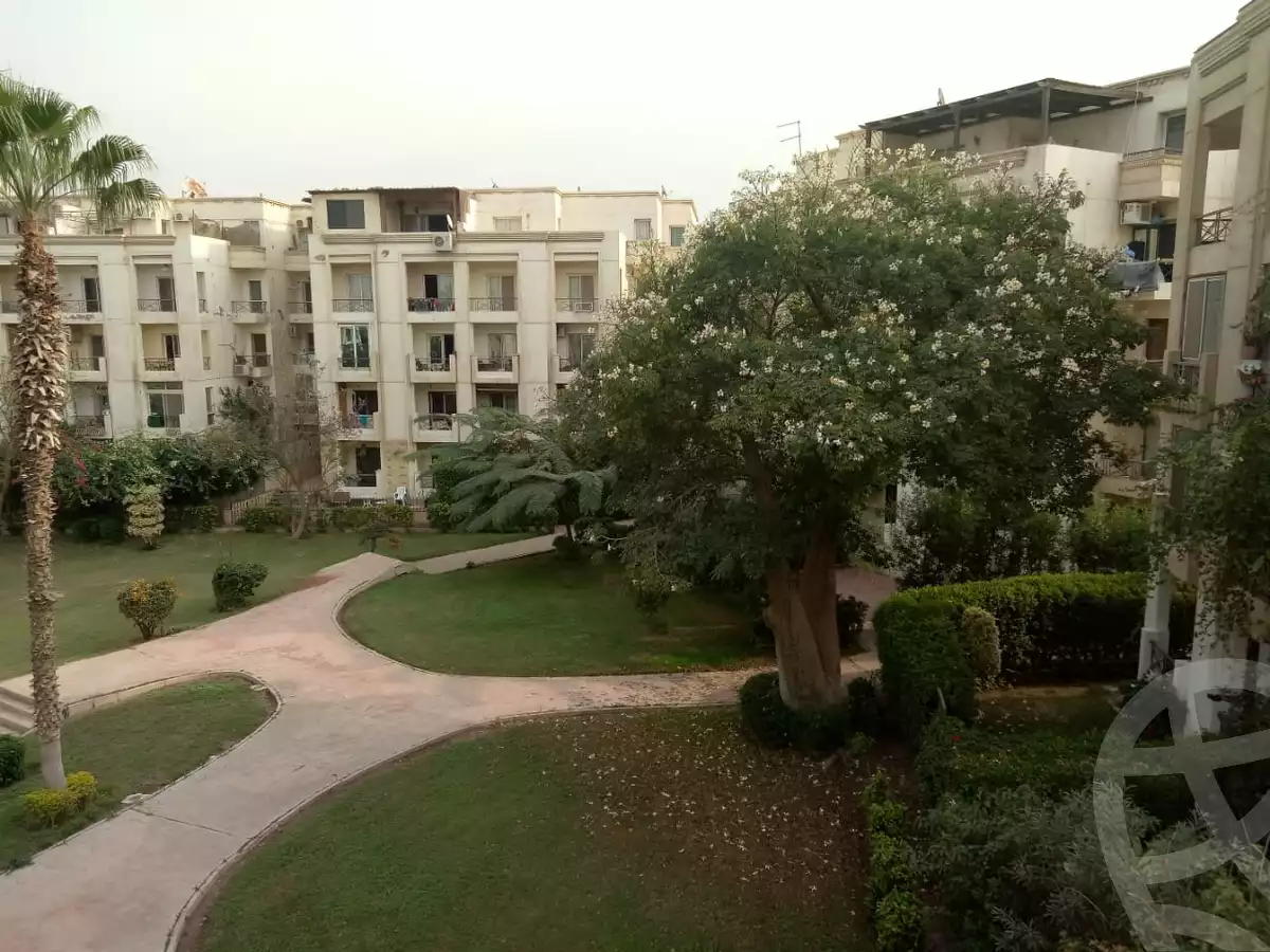 https://aqarmap.com.eg/en/listing/5340058-for-sale-cairo-el-sheikh-zayed-city-compounds-hadayek-el-mohandiseen