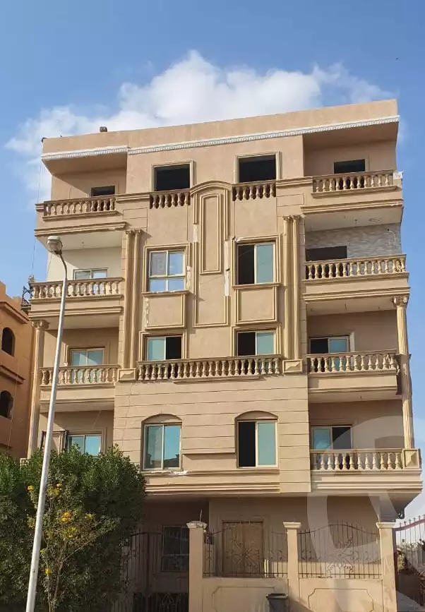https://aqarmap.com.eg/en/listing/5340900-for-sale-cairo-el-shorouk-lmntq-lthmn-neighbourhood-3