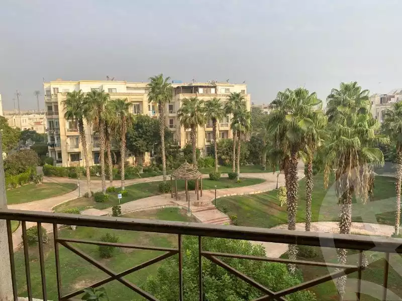 https://aqarmap.com.eg/en/listing/5341050-for-sale-cairo-el-sheikh-zayed-city-compounds-hadayek-el-mohandiseen