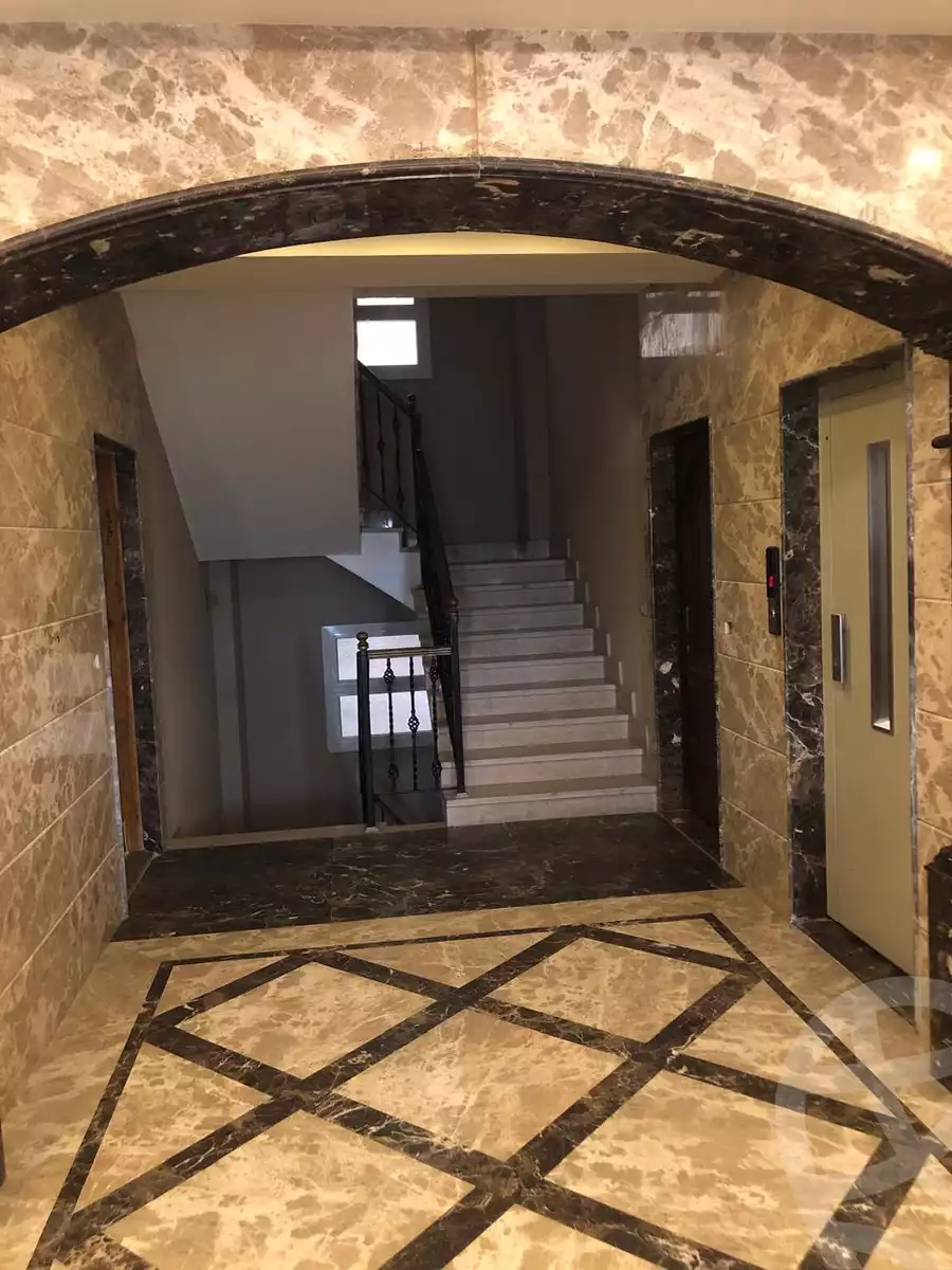 https://aqarmap.com.eg/en/listing/5344534-for-sale-cairo-new-cairo-el-banafsg-el-banafsag-10-ibrahim-el-mazni-st