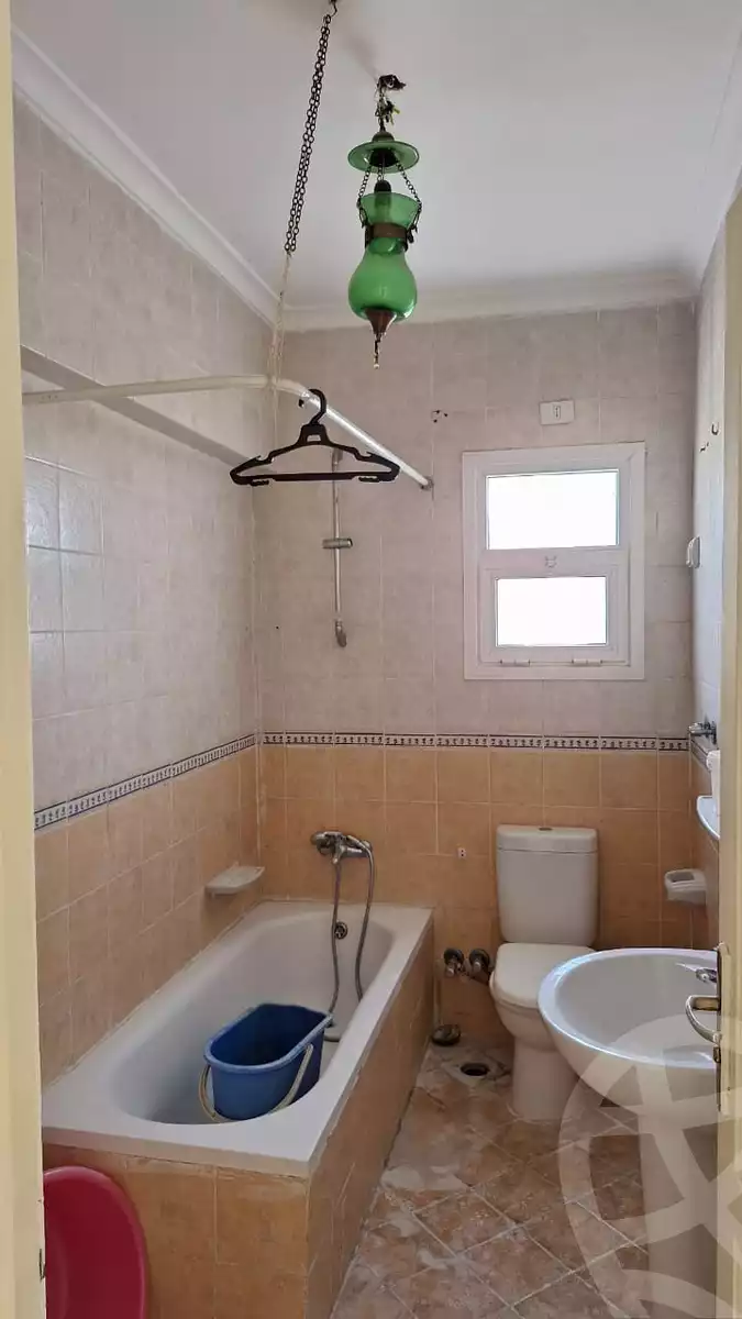 https://aqarmap.com.eg/en/listing/5345226-for-rent-cairo-new-cairo-lrhb-city-phase-8