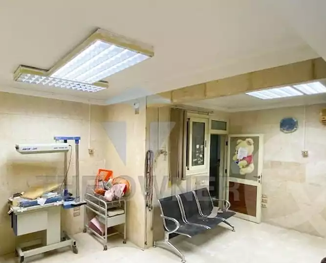 https://aqarmap.com.eg/ar/listing/5349169-for-rent-alexandria-lauran