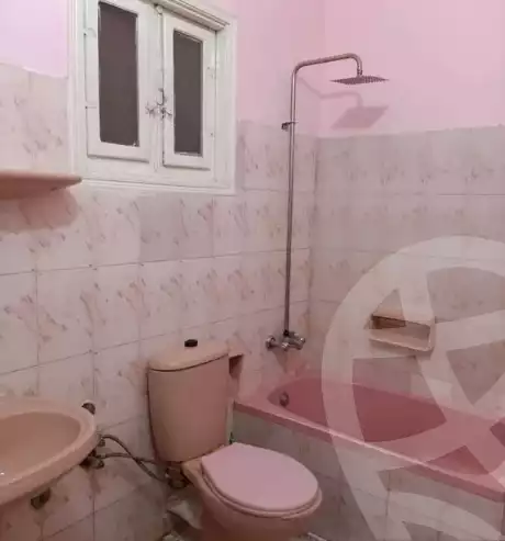 https://aqarmap.com.eg/ar/listing/5349786-for-rent-sharqia-zagazig-zagazig-city-markaz-farouk-st