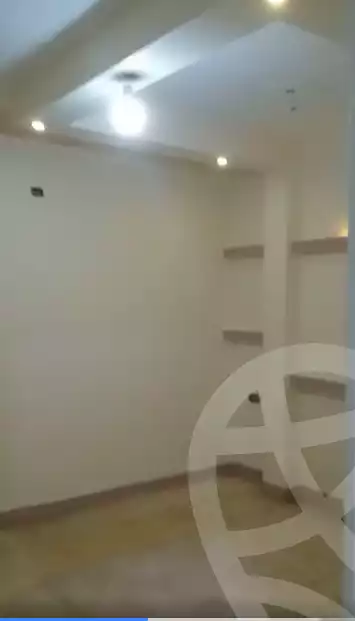 https://aqarmap.com.eg/ar/listing/5352415-for-sale-cairo-ain-shams-yn-shms-lgrby