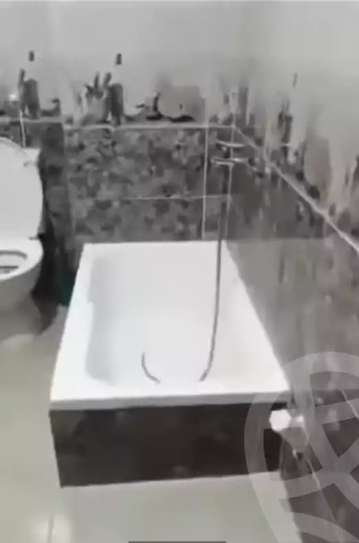 https://aqarmap.com.eg/en/listing/5352814-for-sale-marsa-matruh-marsa-matrouh-city-alam-el-roum-st