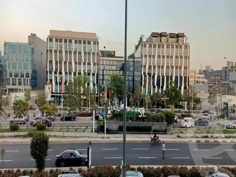 https://aqarmap.com.eg/en/listing/5354665-for-sale-cairo-el-sheikh-zayed-city-compounds-tryfywm-zyd-nm-llttwyr