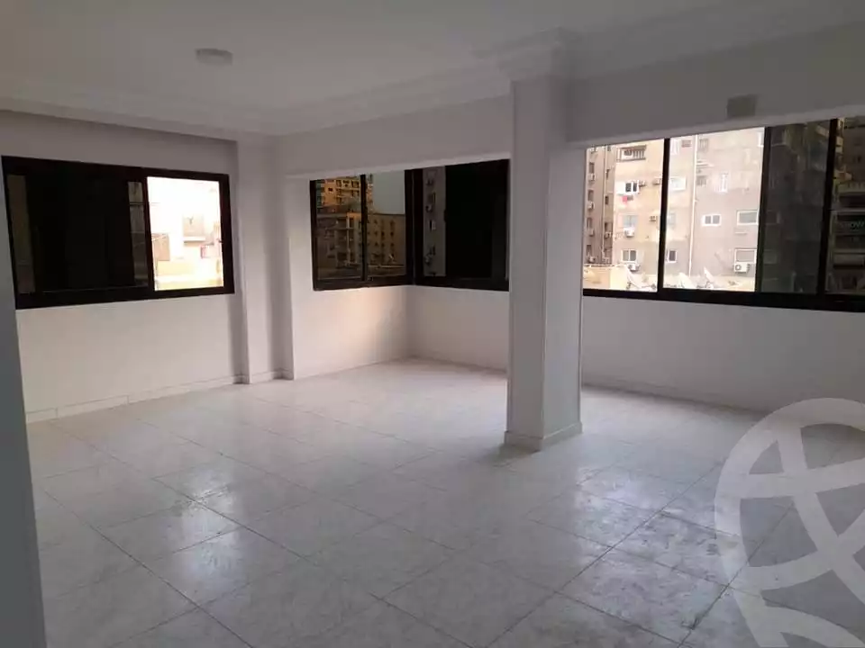 https://aqarmap.com.eg/ar/listing/5355614-for-sale-cairo-el-shorouk-lmntq-lsds