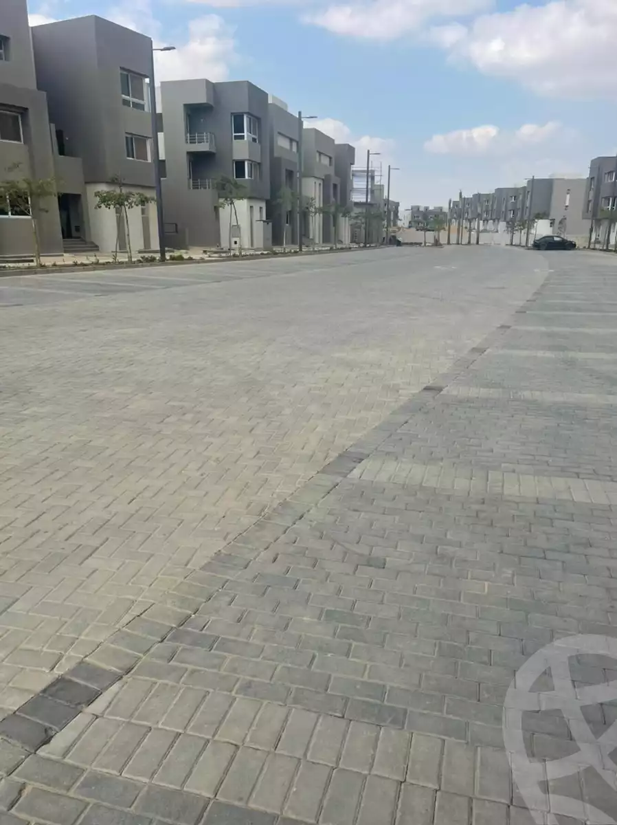 https://aqarmap.com.eg/ar/listing/5357247-for-sale-cairo-el-sheikh-zayed-city-compounds-etapa