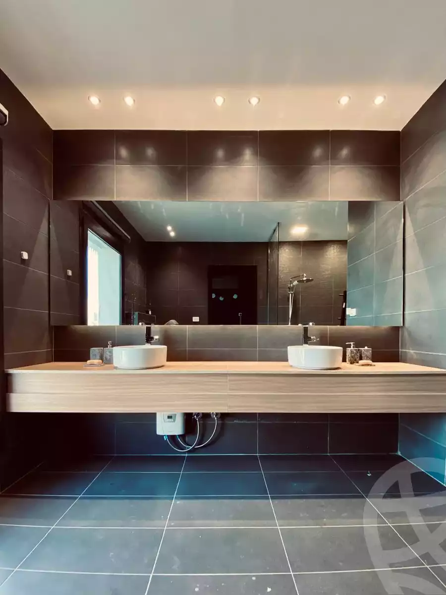 https://aqarmap.com.eg/ar/listing/5357611-for-sale-cairo-el-sheikh-zayed-city-compounds-the-courtyard