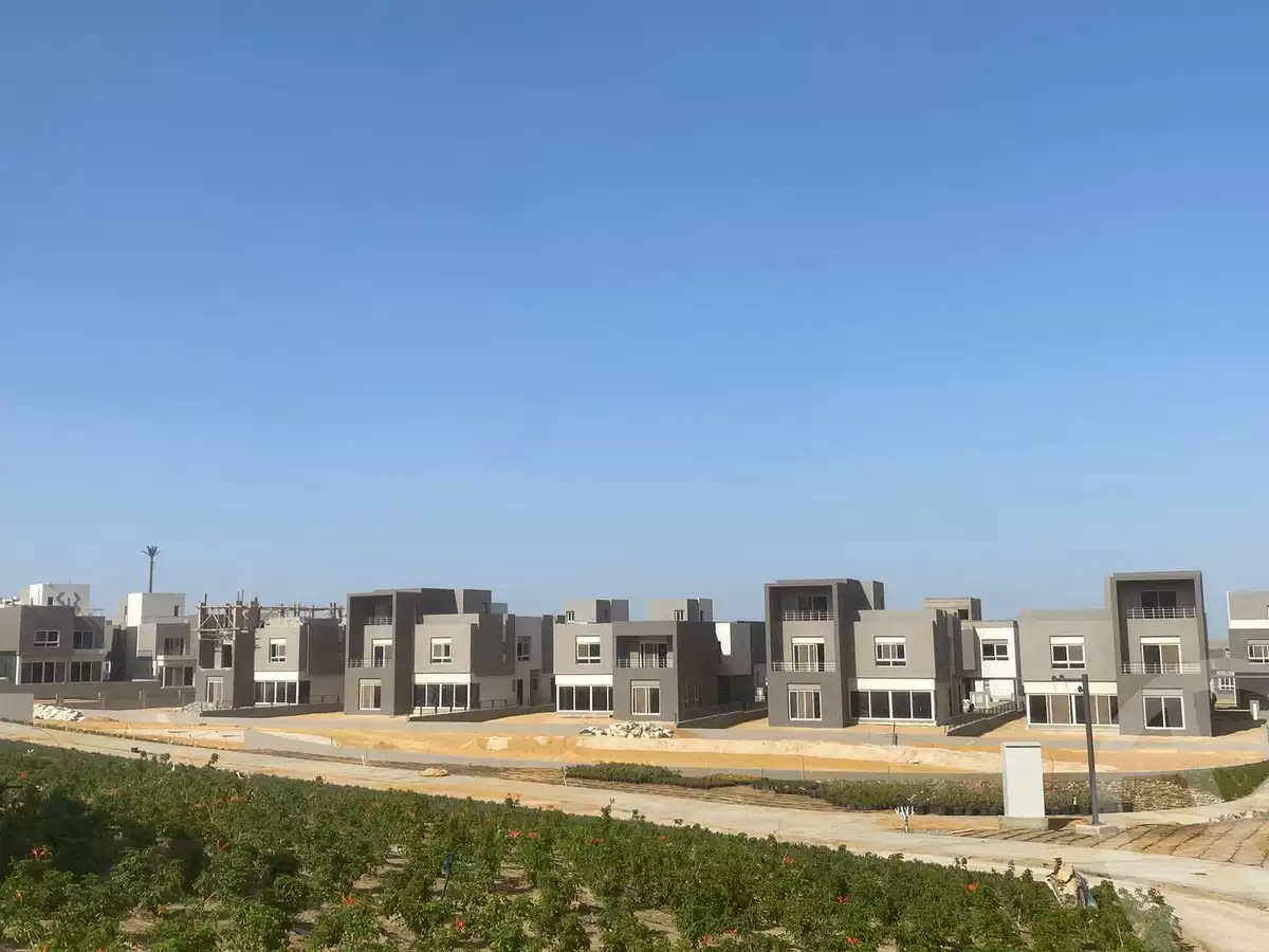 https://aqarmap.com.eg/ar/listing/5359575-for-sale-cairo-el-sheikh-zayed-city-compounds-etapa