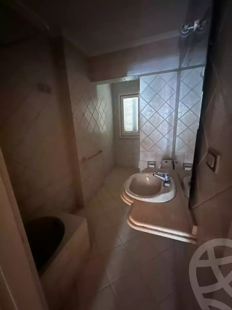 https://aqarmap.com.eg/en/listing/5360074-for-sale-alexandria-saba-basha-abd-el-salam-aref-st
