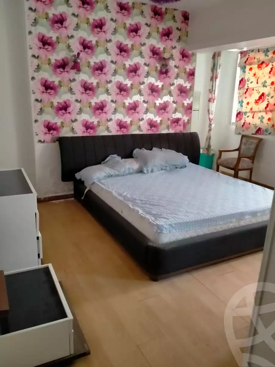 https://aqarmap.com.eg/en/listing/5360055-for-rent-cairo-heliopolis-ard-el-golf-farouk-tharwat-st