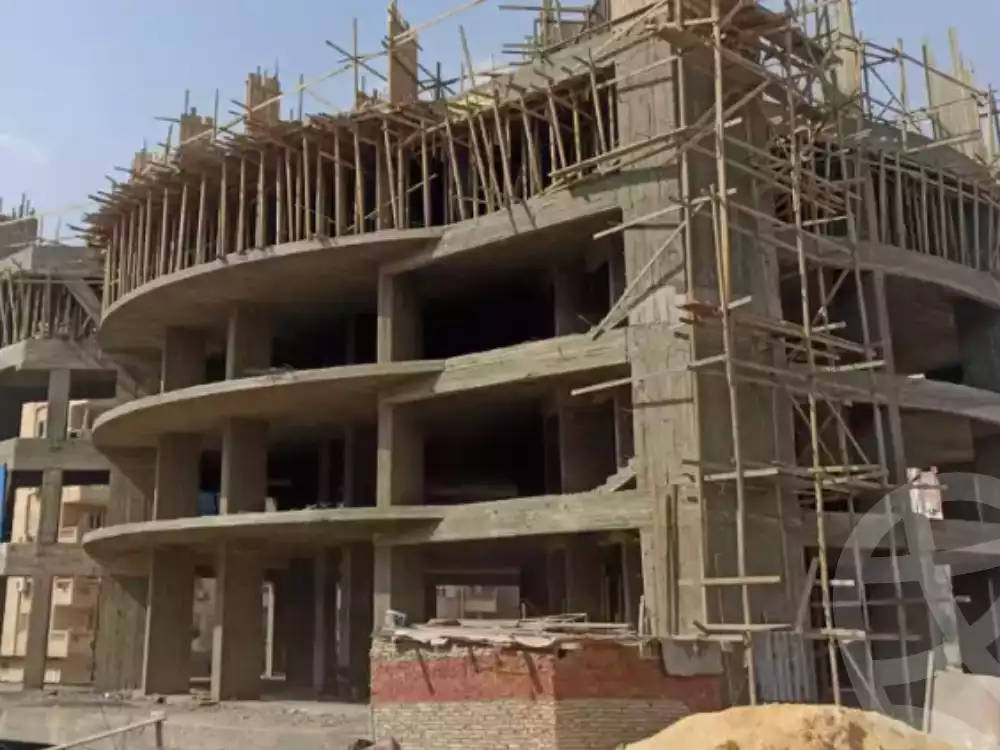 https://aqarmap.com.eg/en/listing/5284497-for-sale-cairo-nasr-city-compounds-arab-home-mall-benayat