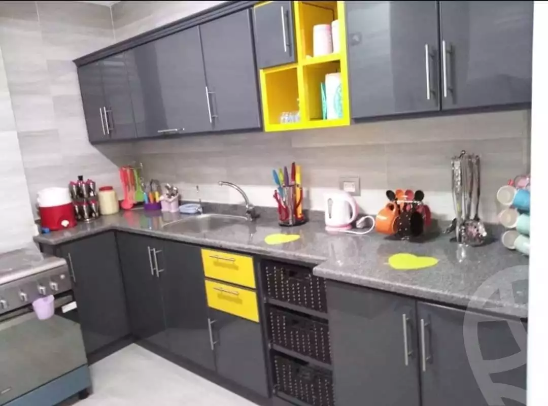 https://aqarmap.com.eg/en/listing/5361865-for-sale-cairo-ain-shams-jsr-lswys