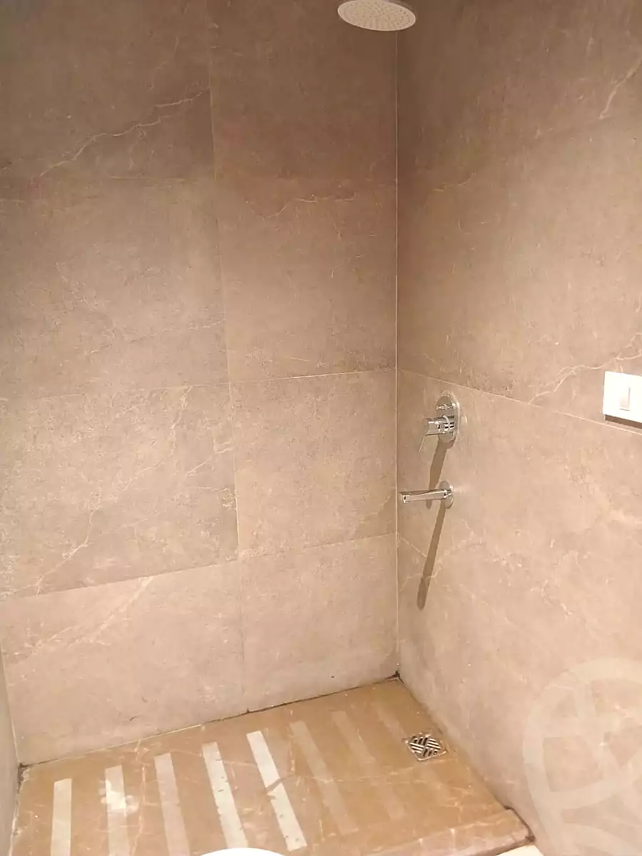 https://aqarmap.com.eg/ar/listing/5363412-for-rent-cairo-el-sheikh-zayed-city-compounds-zyd-wr-llttwyr-park-towers-zed-el-sheikh-zayed-compound