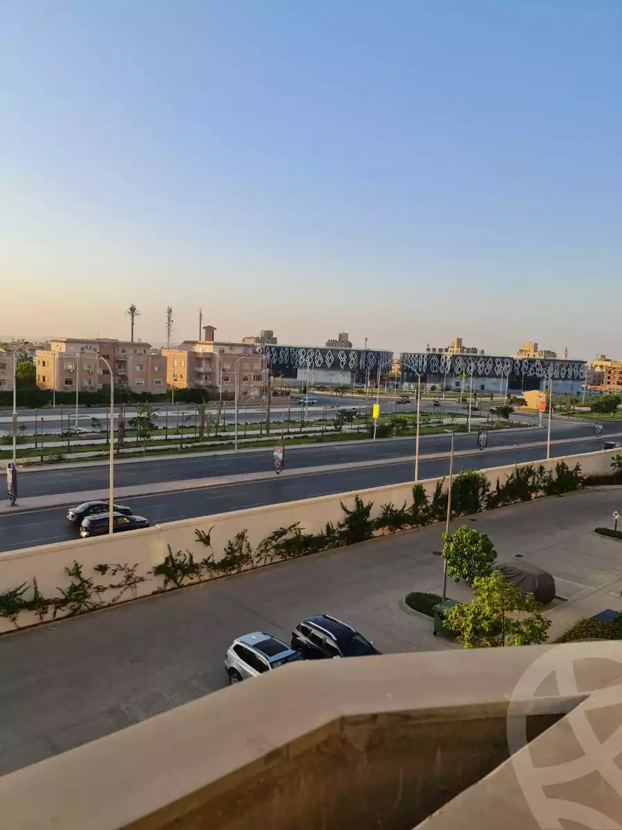 https://aqarmap.com.eg/en/listing/5363900-for-sale-cairo-6th-of-october-compounds-mall-of-arabia-marakez