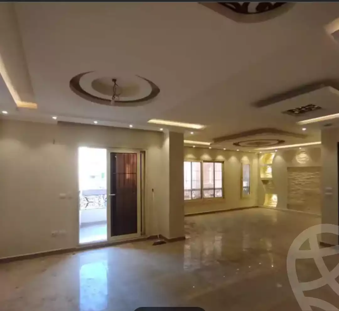 https://aqarmap.com.eg/ar/listing/5365630-for-rent-alexandria-sporting