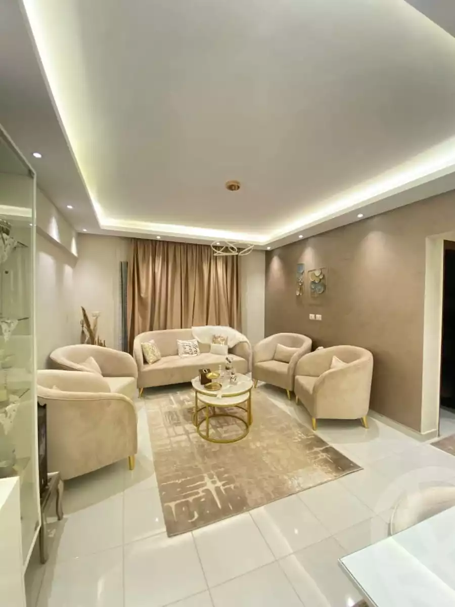 https://aqarmap.com.eg/en/listing/5366108-for-rent-cairo-mokattam-compounds