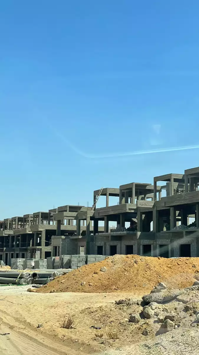 https://aqarmap.com.eg/en/listing/5366835-for-sale-cairo-el-sheikh-zayed-city-lshykh-zyd-ljdyd-v-levels-compound-dunes