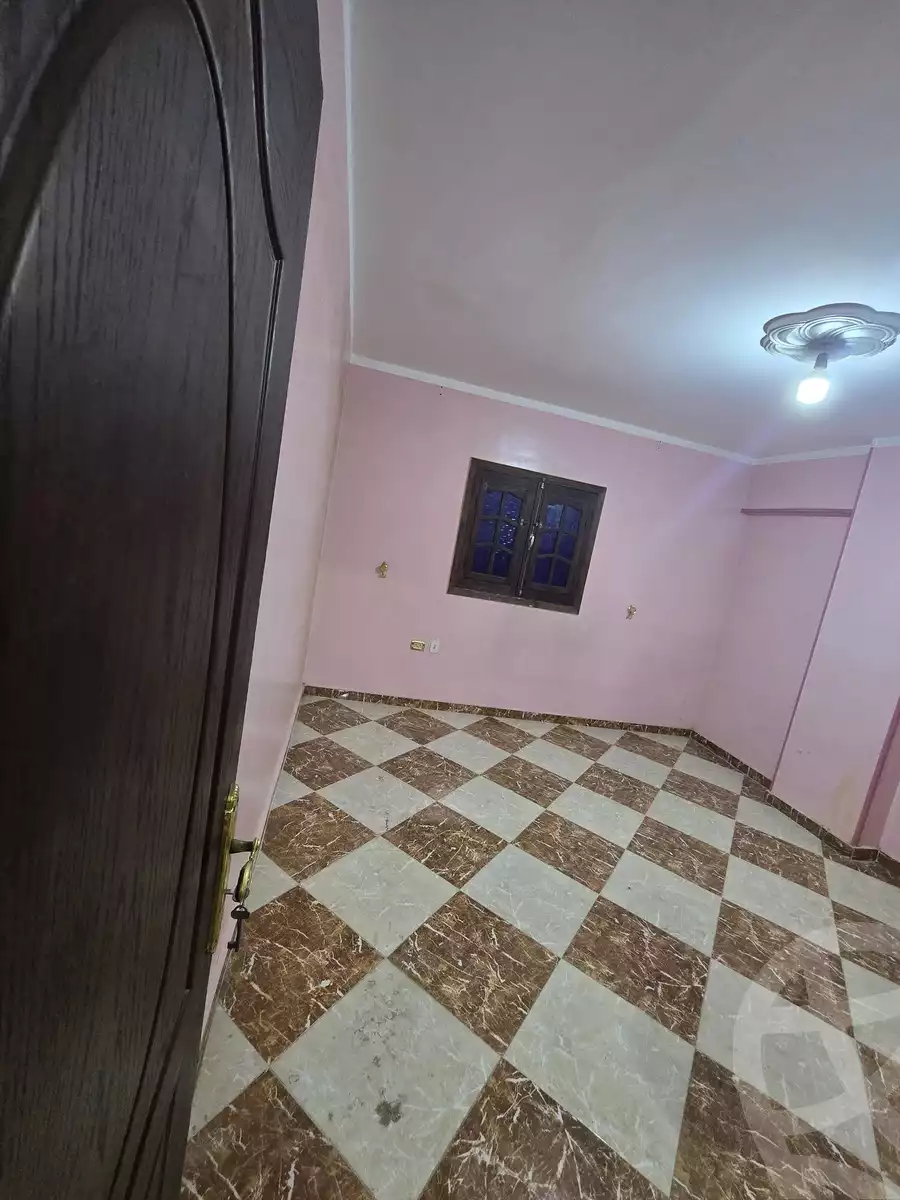 https://aqarmap.com.eg/ar/listing/5366845-for-rent-cairo-helwan-lmjwr-lrb-lmshrw-lmryky