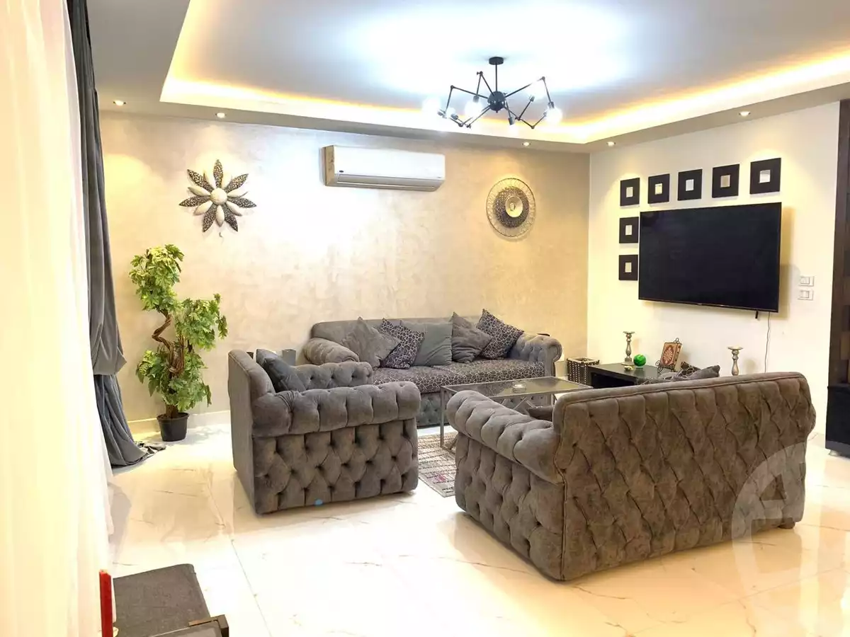 https://aqarmap.com.eg/ar/listing/5370789-for-rent-cairo-el-sheikh-zayed-city-compounds-zayed-regency