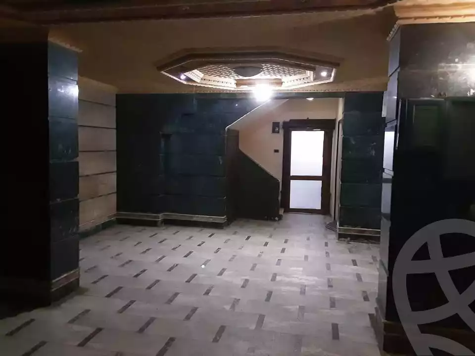 https://aqarmap.com.eg/en/listing/5370830-for-sale-alexandria-ganaklis-shr-mrtdy-bsh