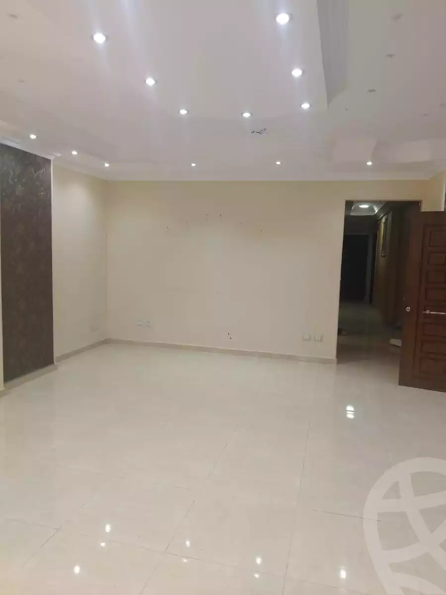 https://aqarmap.com.eg/ar/listing/5372731-for-rent-cairo-mokattam-el-hadabah-el-wosta-7th-zone