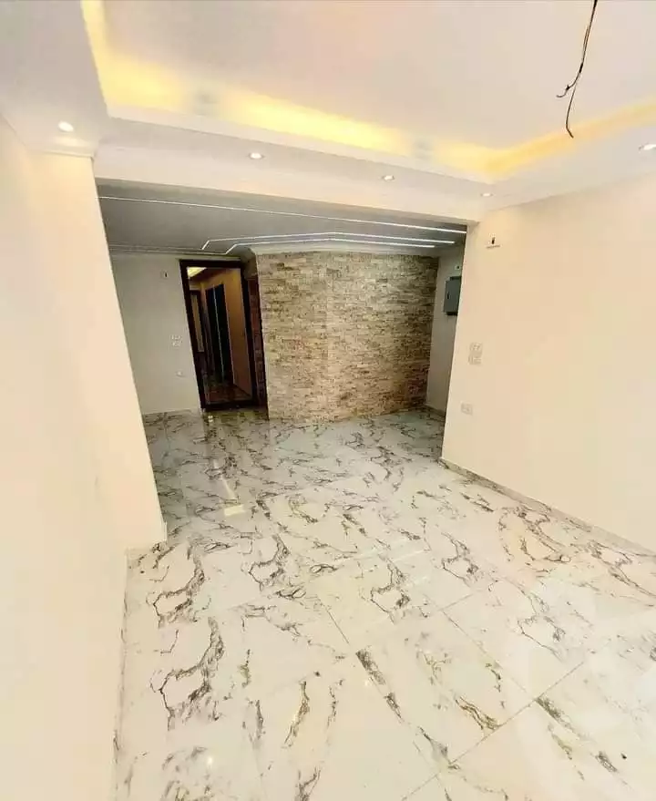 https://aqarmap.com.eg/en/listing/5373039-for-sale-alexandria-lauran-el-gaish-rd