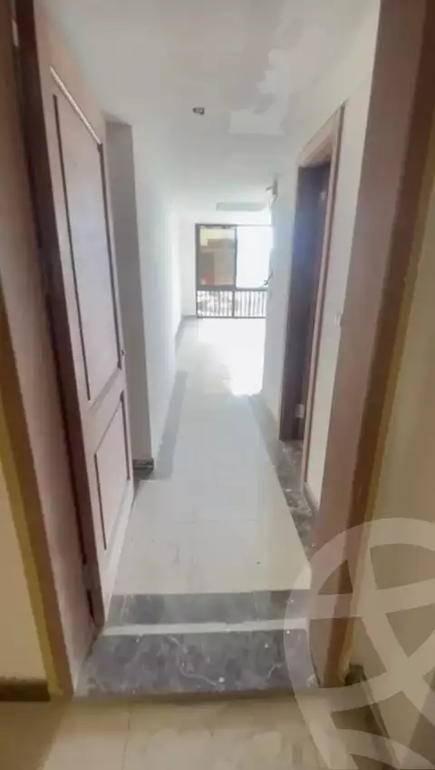 https://aqarmap.com.eg/en/listing/5375455-for-sale-cairo-new-cairo-compounds-porto-cairo-mall