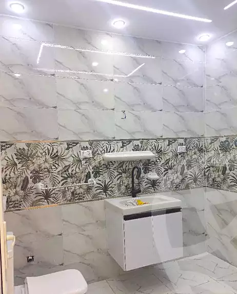 https://aqarmap.com.eg/ar/listing/5377043-for-sale-alexandria-el-hanouvel-rich-home-st
