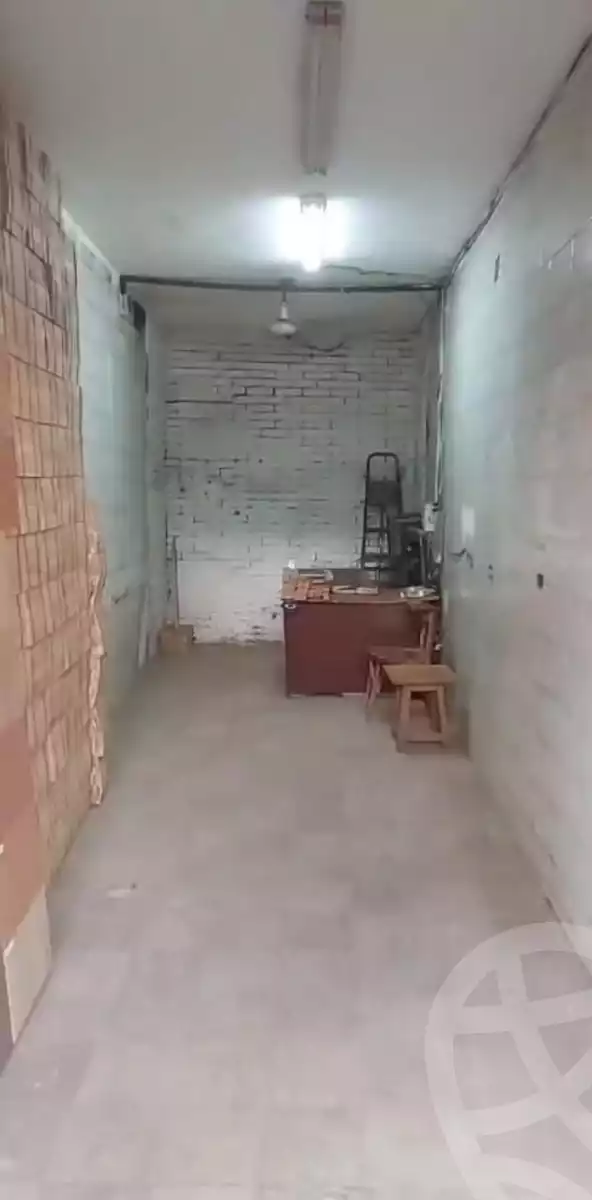 https://aqarmap.com.eg/en/listing/5377694-for-sale-cairo-downtown-el-darb-elahmer-souk-al-silah-st