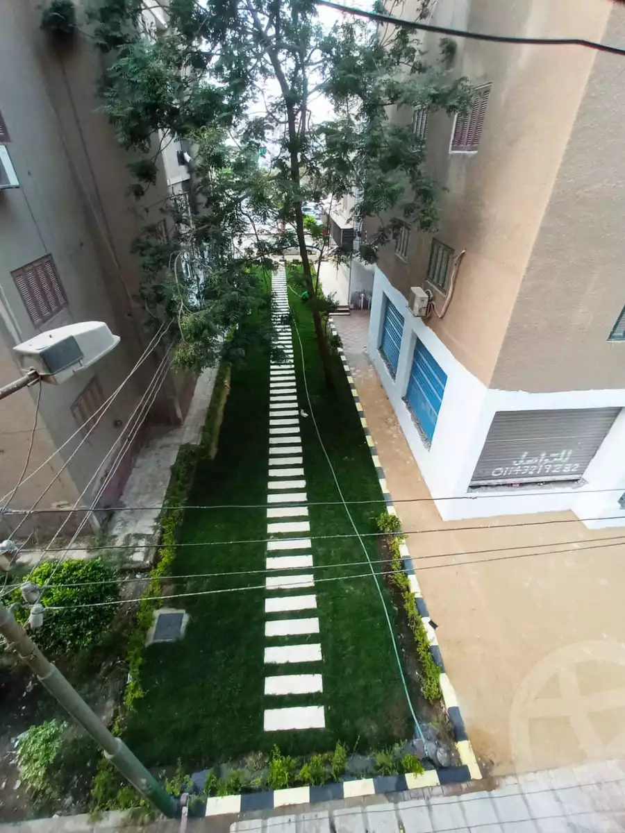 https://aqarmap.com.eg/en/listing/5378866-for-sale-qalyubia-banha-city-banha-city-el-ahram-mall