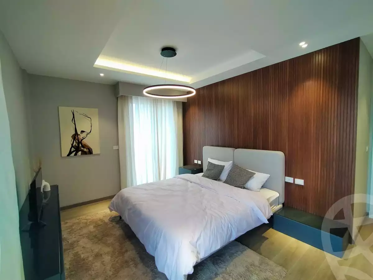 https://aqarmap.com.eg/ar/listing/5379203-for-sale-cairo-el-sheikh-zayed-city-compounds-kmbwnd-fyldj-wyst-dr-llttwyr
