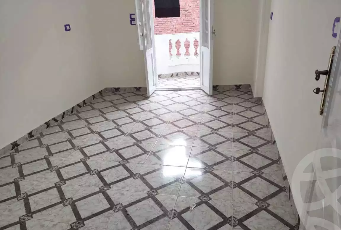 https://aqarmap.com.eg/ar/listing/5379859-for-rent-alexandria-el-hanouvel