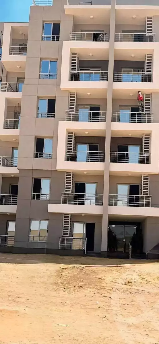 https://aqarmap.com.eg/en/listing/4301967-for-sale-cairo-new-administrative-capital-hdyq-l-sm-kmbwnd-kbytl-lyf