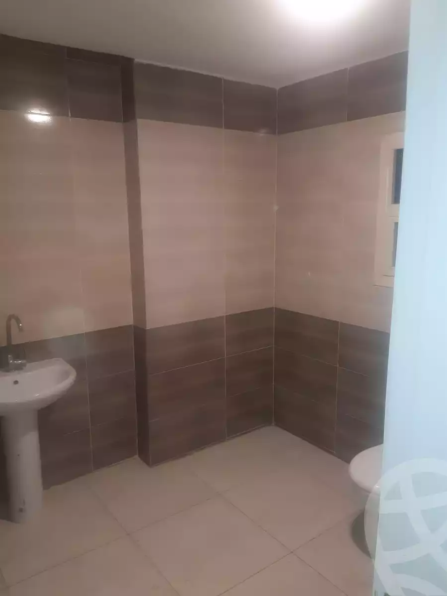 https://aqarmap.com.eg/ar/listing/5380471-for-rent-cairo-ain-shams-ain-shams-el-sharkia-el-eshrein-stt