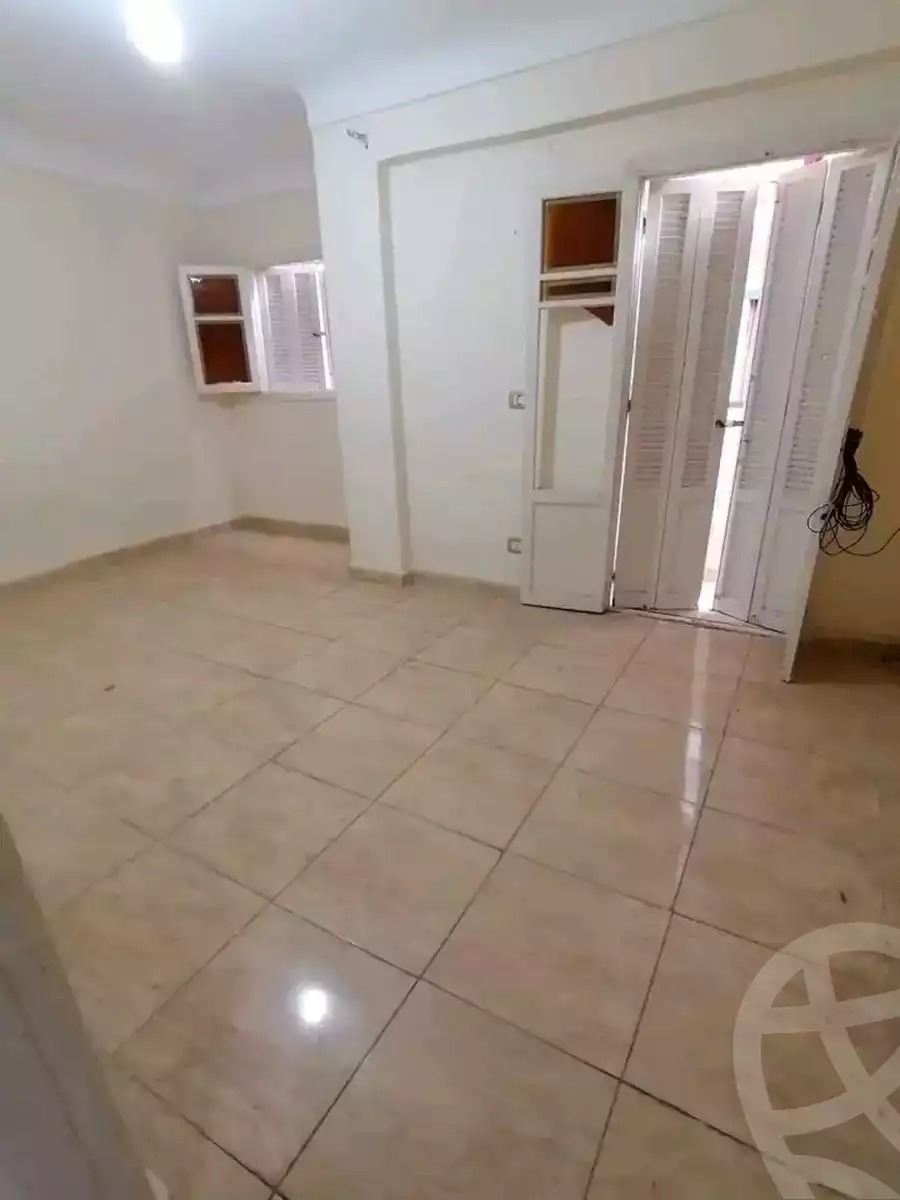 https://aqarmap.com.eg/en/listing/5383402-for-sale-alexandria-el-mandara-mohammed-ateya-st