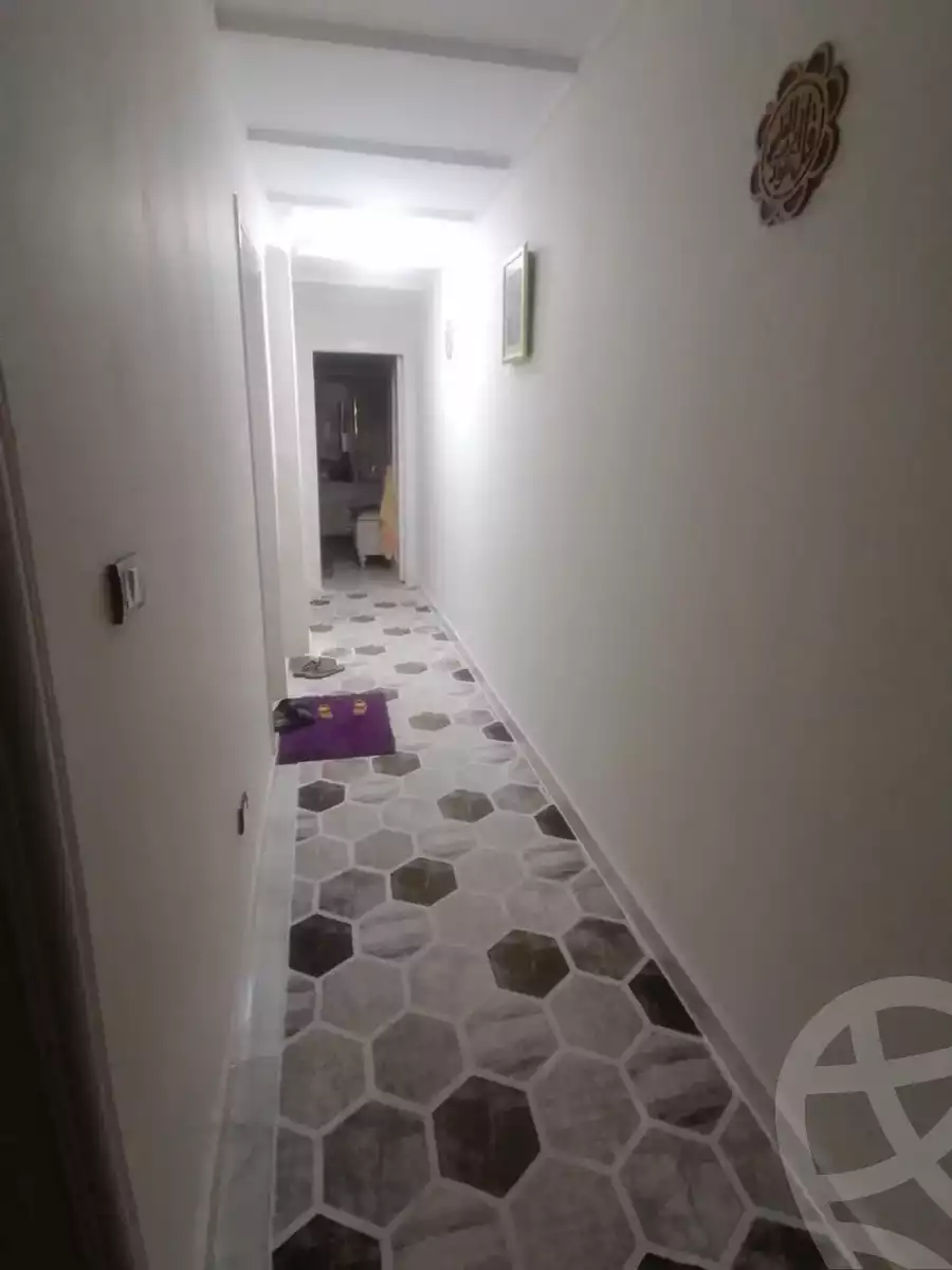 https://aqarmap.com.eg/ar/listing/5383456-for-sale-alexandria-l-jmy-lbytsh-el-hanafeya-st
