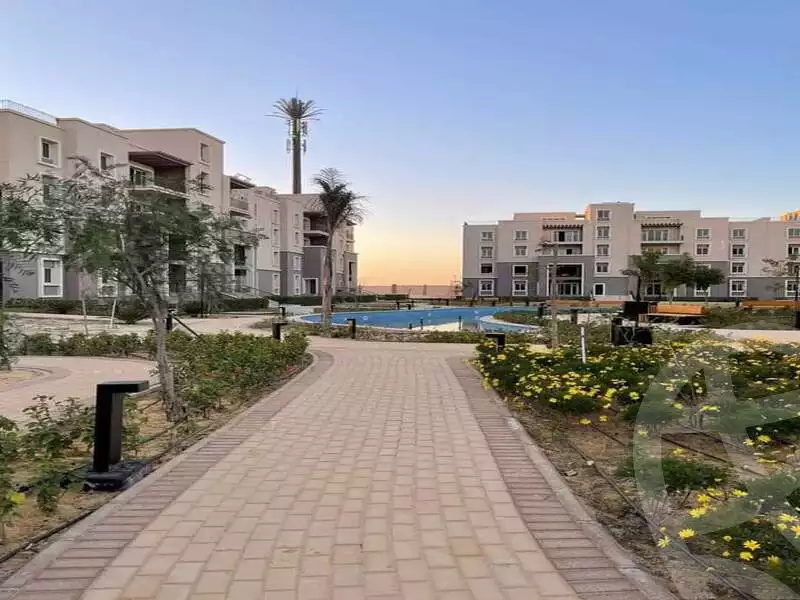 https://aqarmap.com.eg/en/listing/5386784-for-sale-cairo-6th-of-october-compounds-october-plaza