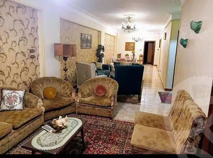 https://aqarmap.com.eg/ar/listing/5387975-for-rent-alexandria-glim